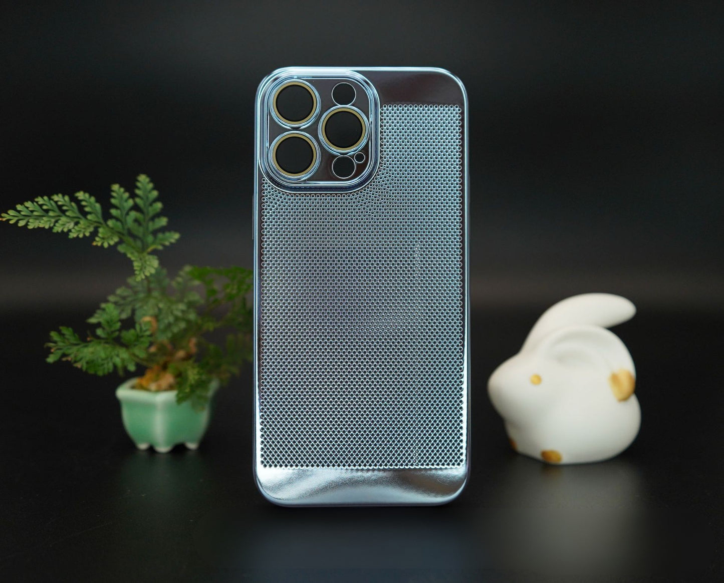Metal Breathable Mesh Case Cover for iPhone