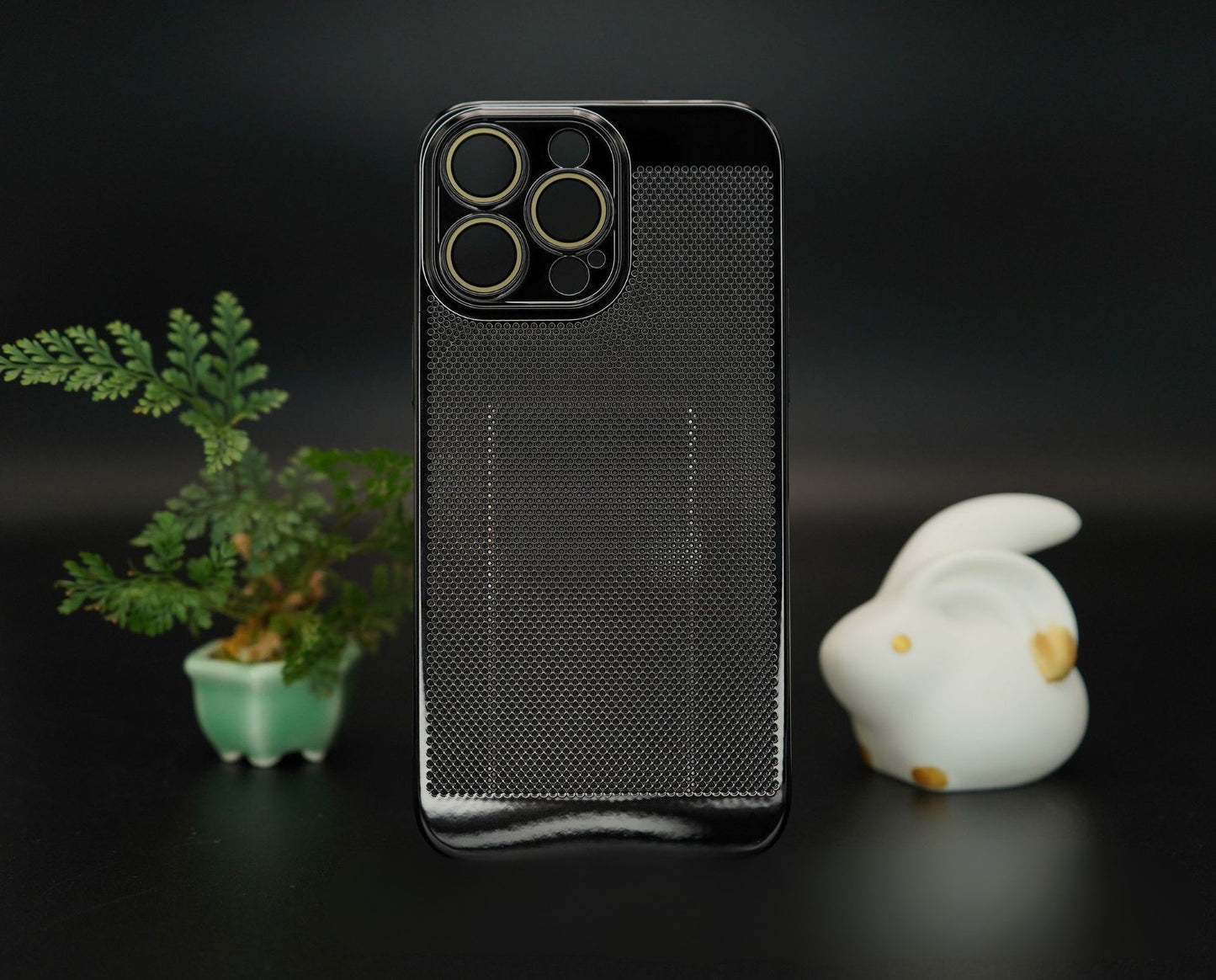 Metal Breathable Mesh Case Cover for iPhone