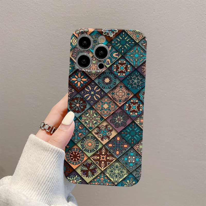 Retro Totem Print Case Cover for iPhone